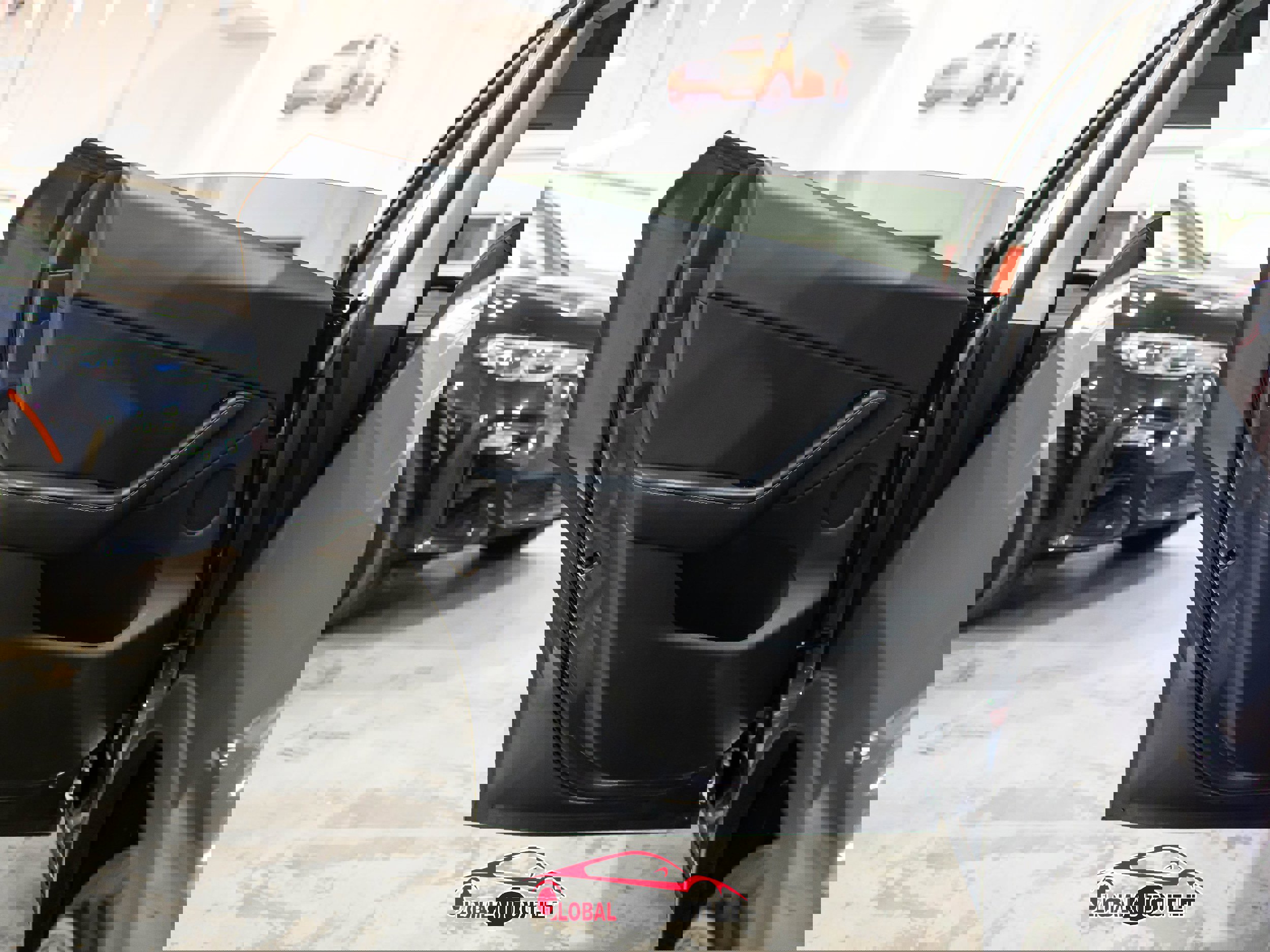 Used 2020 Tesla Model Y Long Range image 37