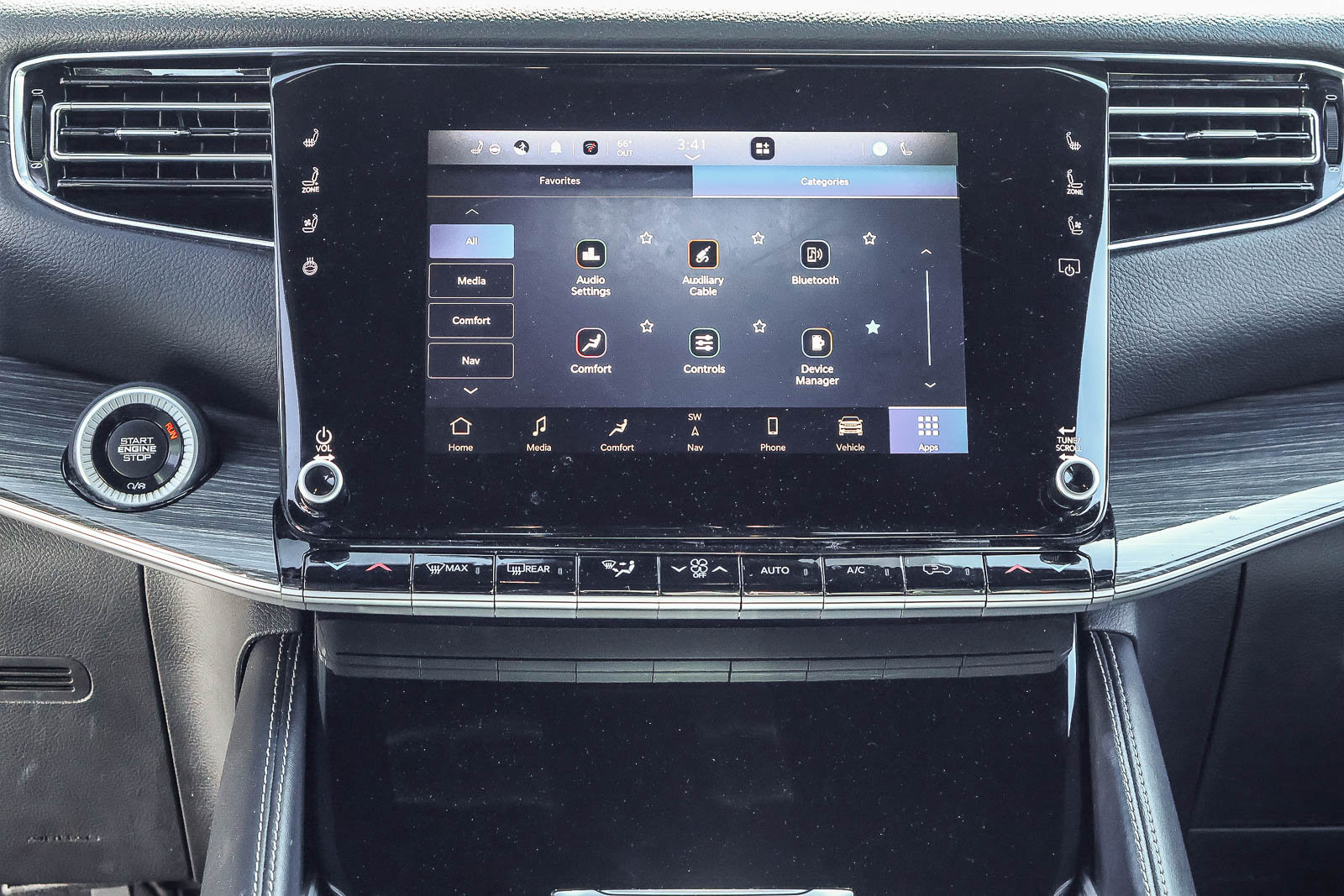 Used 2022 Jeep Wagoneer Series III RWD image 11