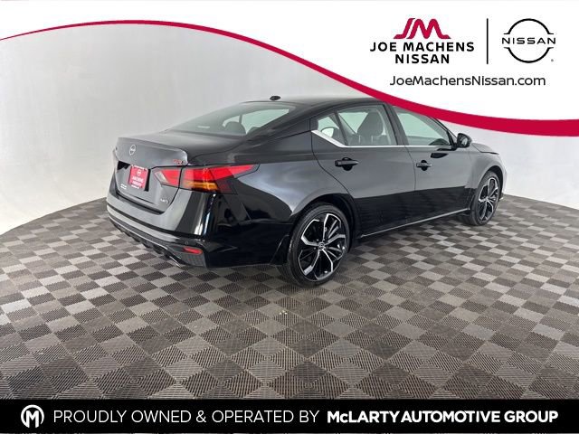 Used 2025 Nissan Altima 2.5 SR image 5