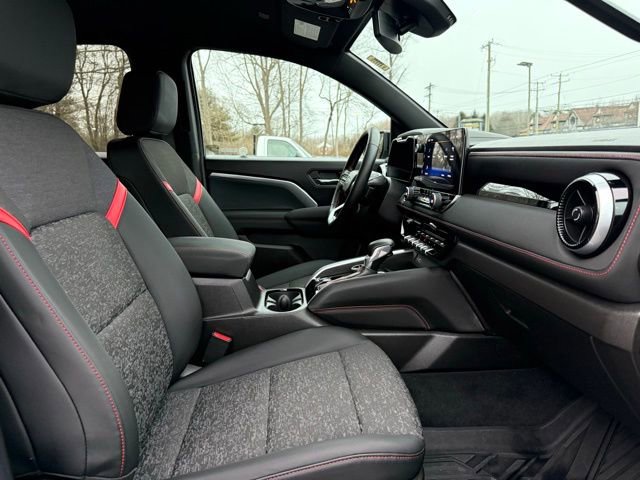 Used 2023 Chevrolet Colorado Z71 w/ Z71 Convenience Package 2 image 19