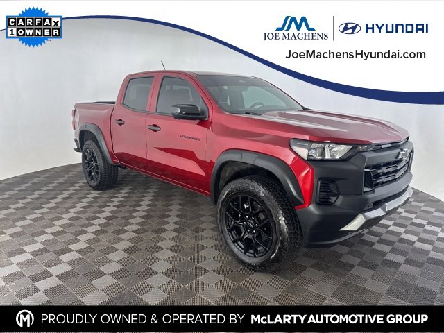 Used 2024 Chevrolet Colorado Trail Boss w/ LPO, Dark Essentials Package image 4
