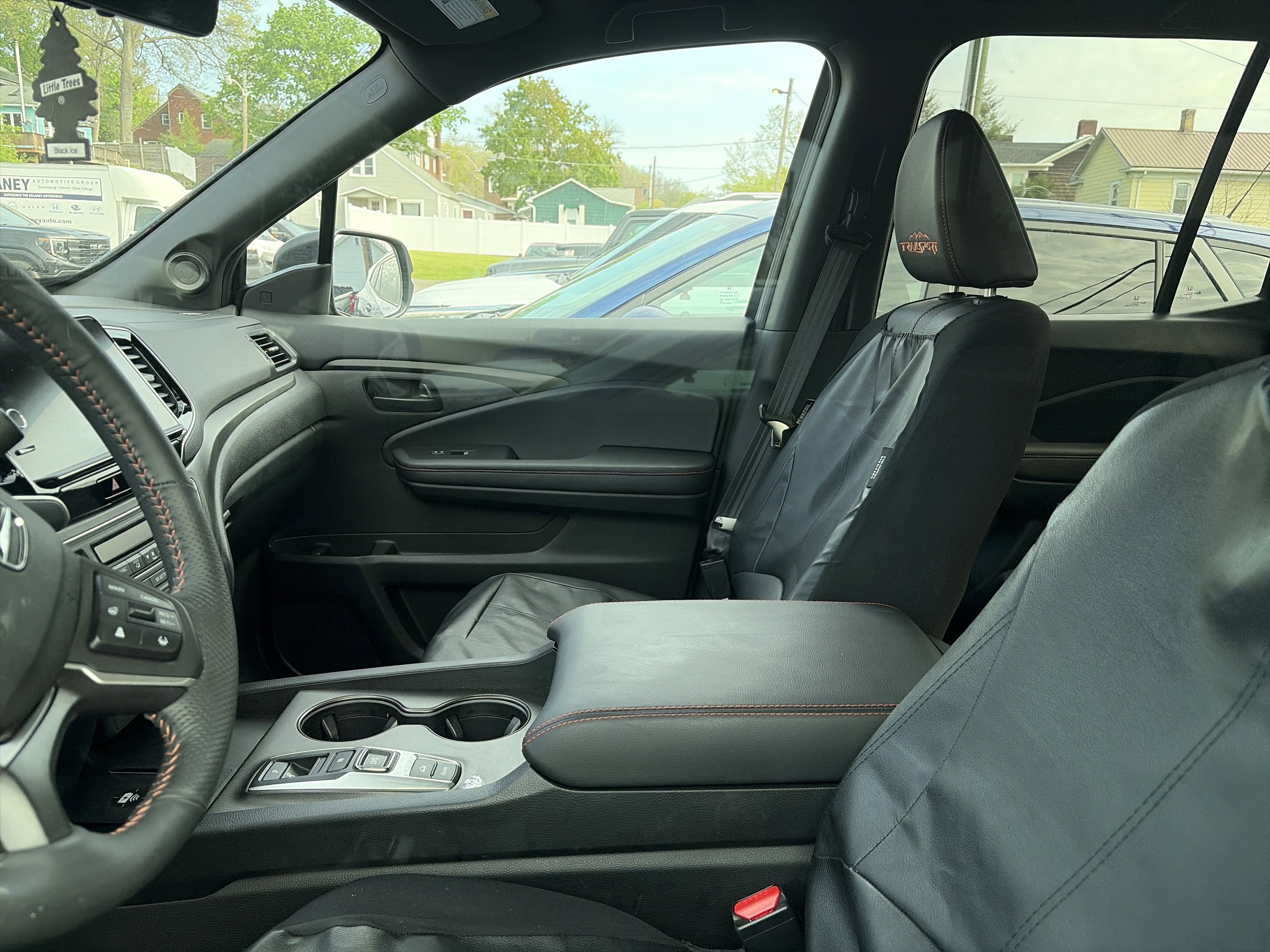 Used 2025 Honda Ridgeline TrailSport image 8