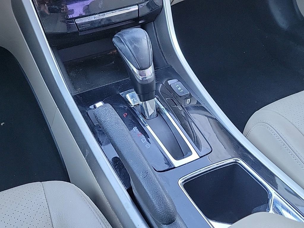 Used 2017 Honda Accord Touring image 17