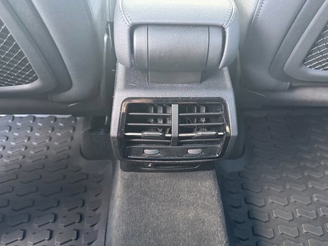 Used 2023 Audi Q3 2.0T Premium Plus w/ Premium Plus Package image 16