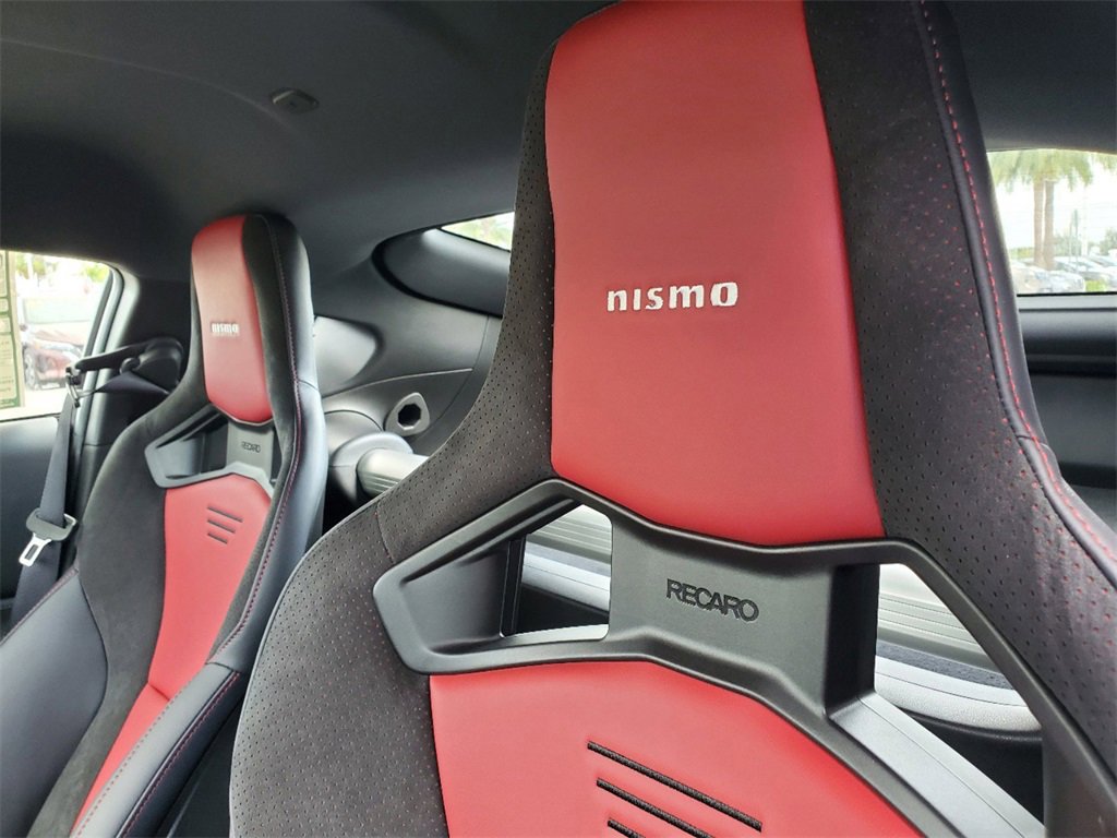 New 2024 Nissan Z NISMO w/ Floor Mat Package image 9