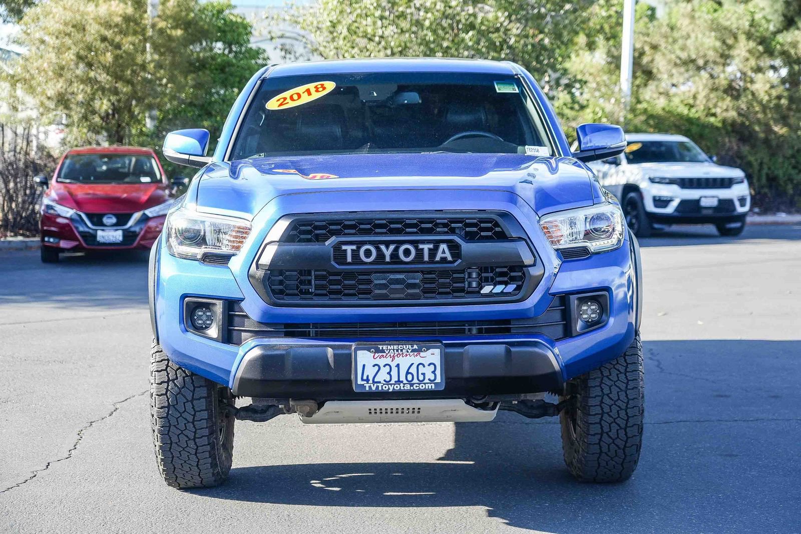 Used 2018 Toyota Tacoma TRD Off-Road w/ TRD Premium Off Road Package AWD/4WD image 5