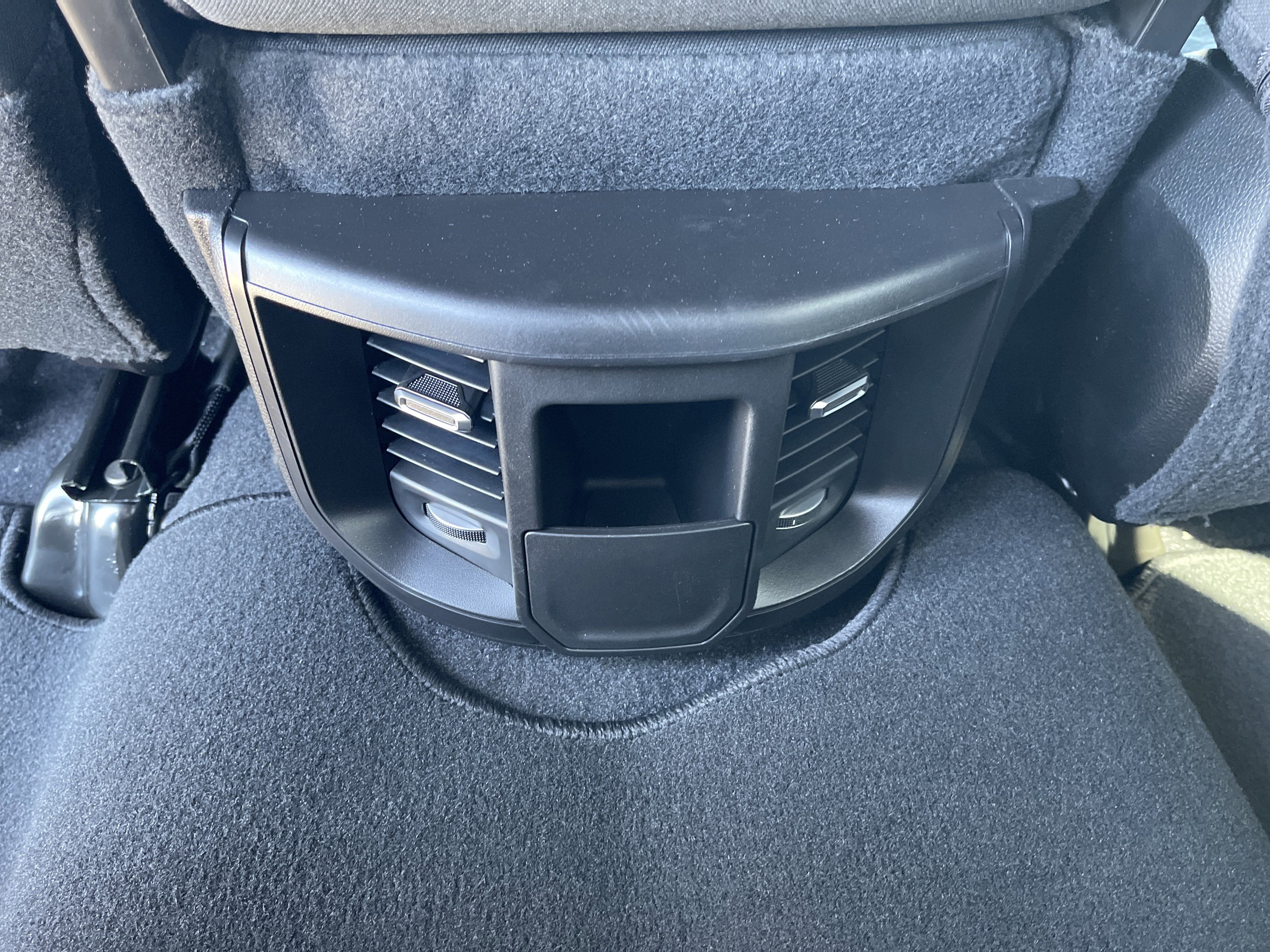 New 2026 RAM 3500 Tradesman AWD/4WD image 37