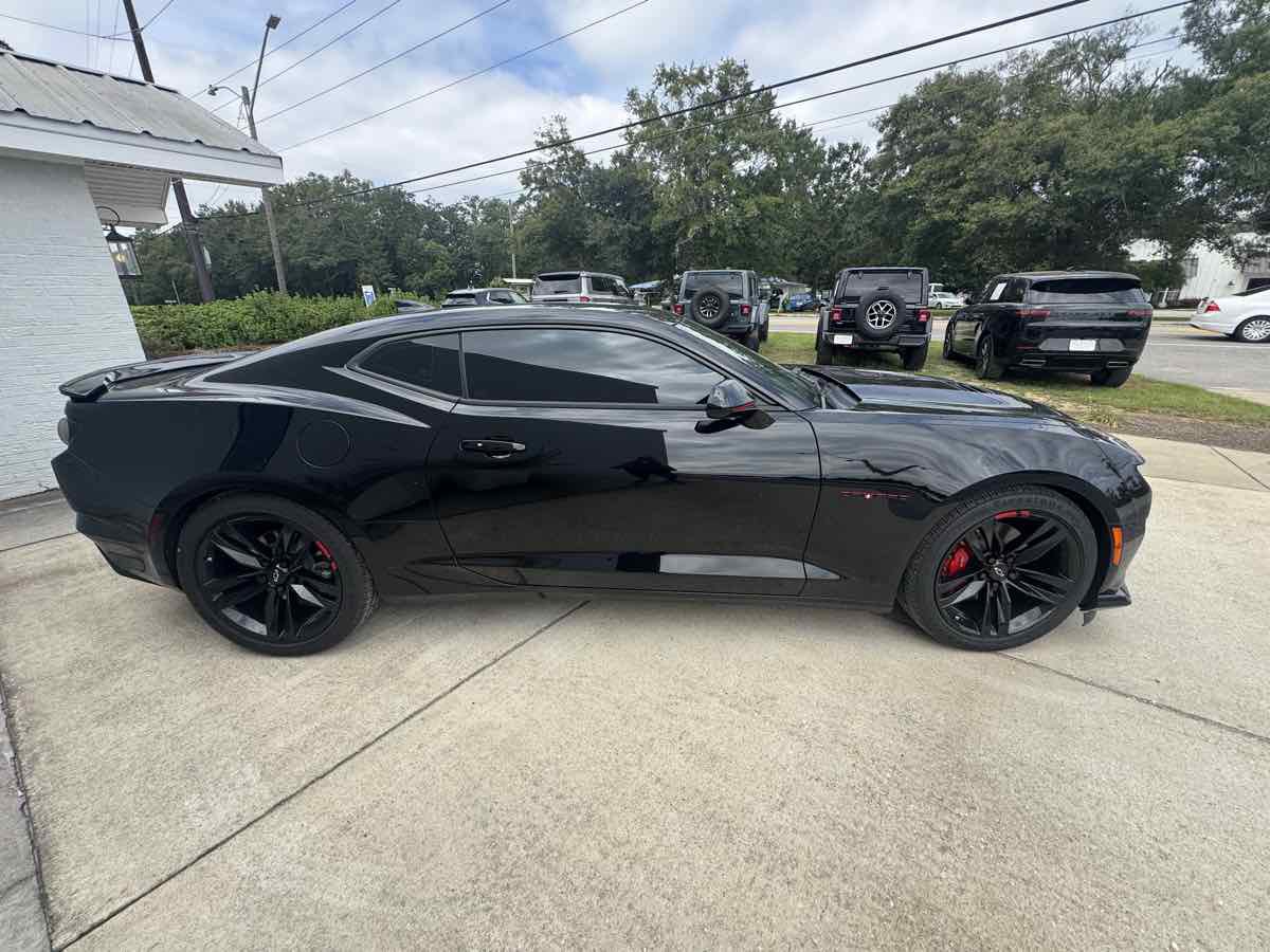 Used 2023 Chevrolet Camaro LT w/ Redline Edition RWD image 5