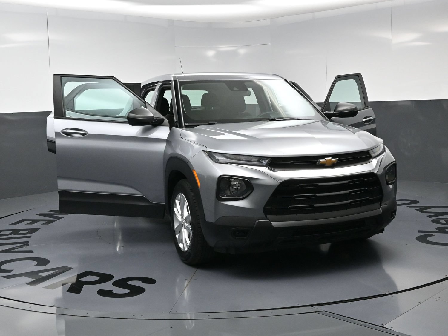 Used 2023 Chevrolet TrailBlazer LS FWD image 23