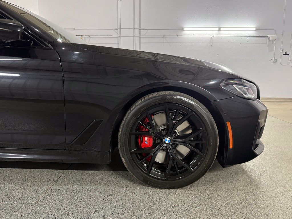 Used 2023 BMW M550i xDrive w/ Executive Package AWD/4WD image 7