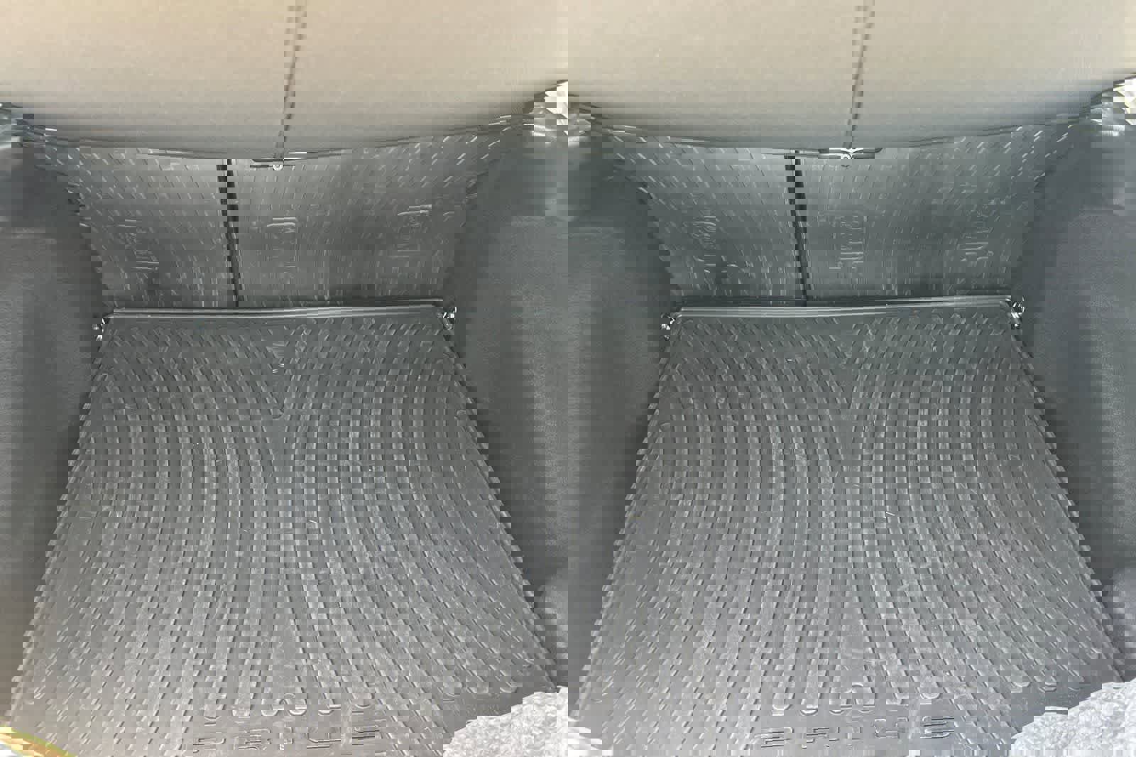 Used 2024 Toyota Prius Prime SE image 17