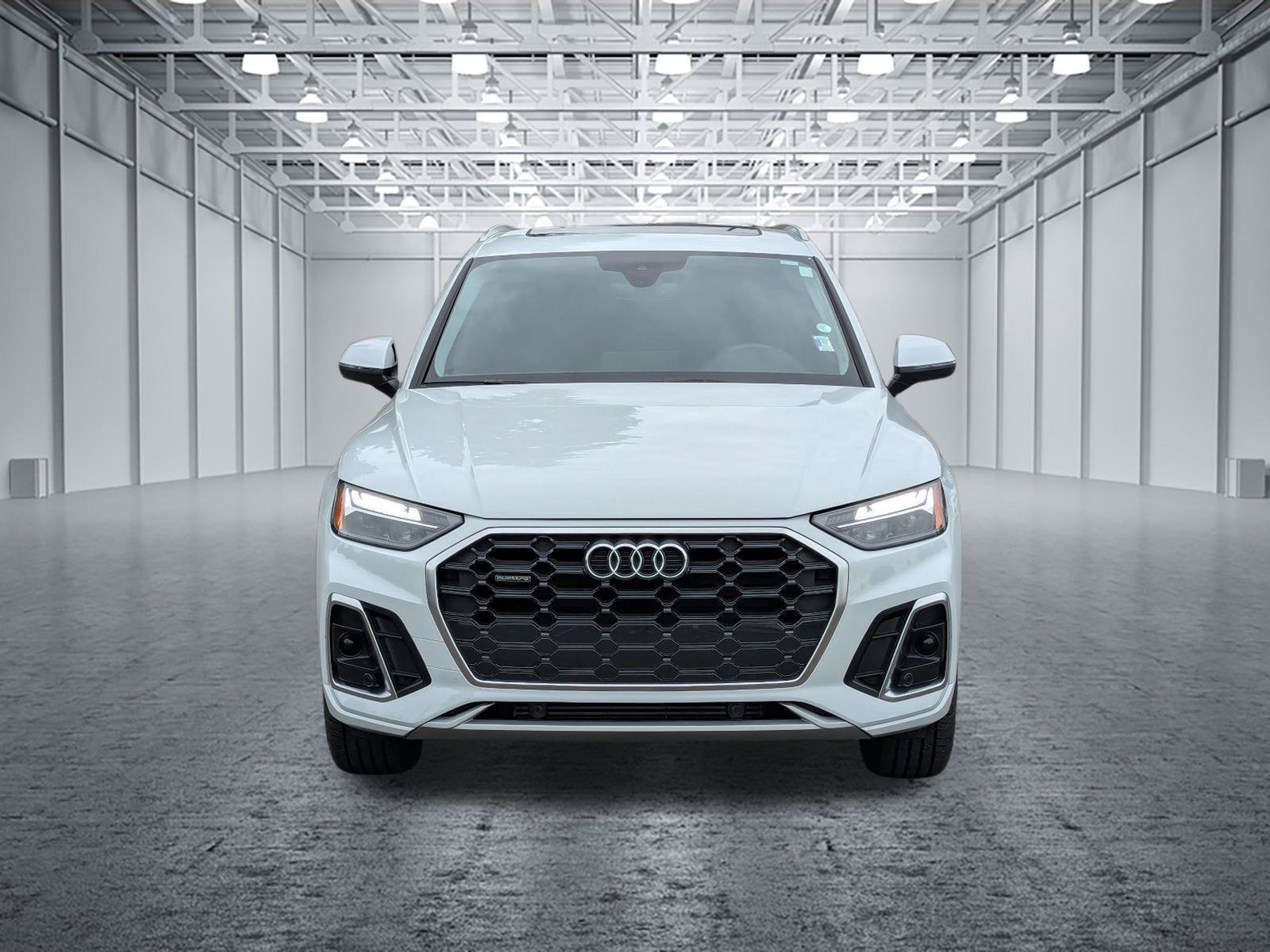 Used 2023 Audi Q5 2.0T Premium w/ Convenience Package AWD/4WD image 8