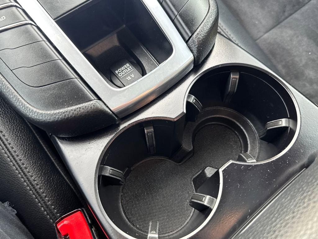 Used 2019 Porsche Macan Base image 28