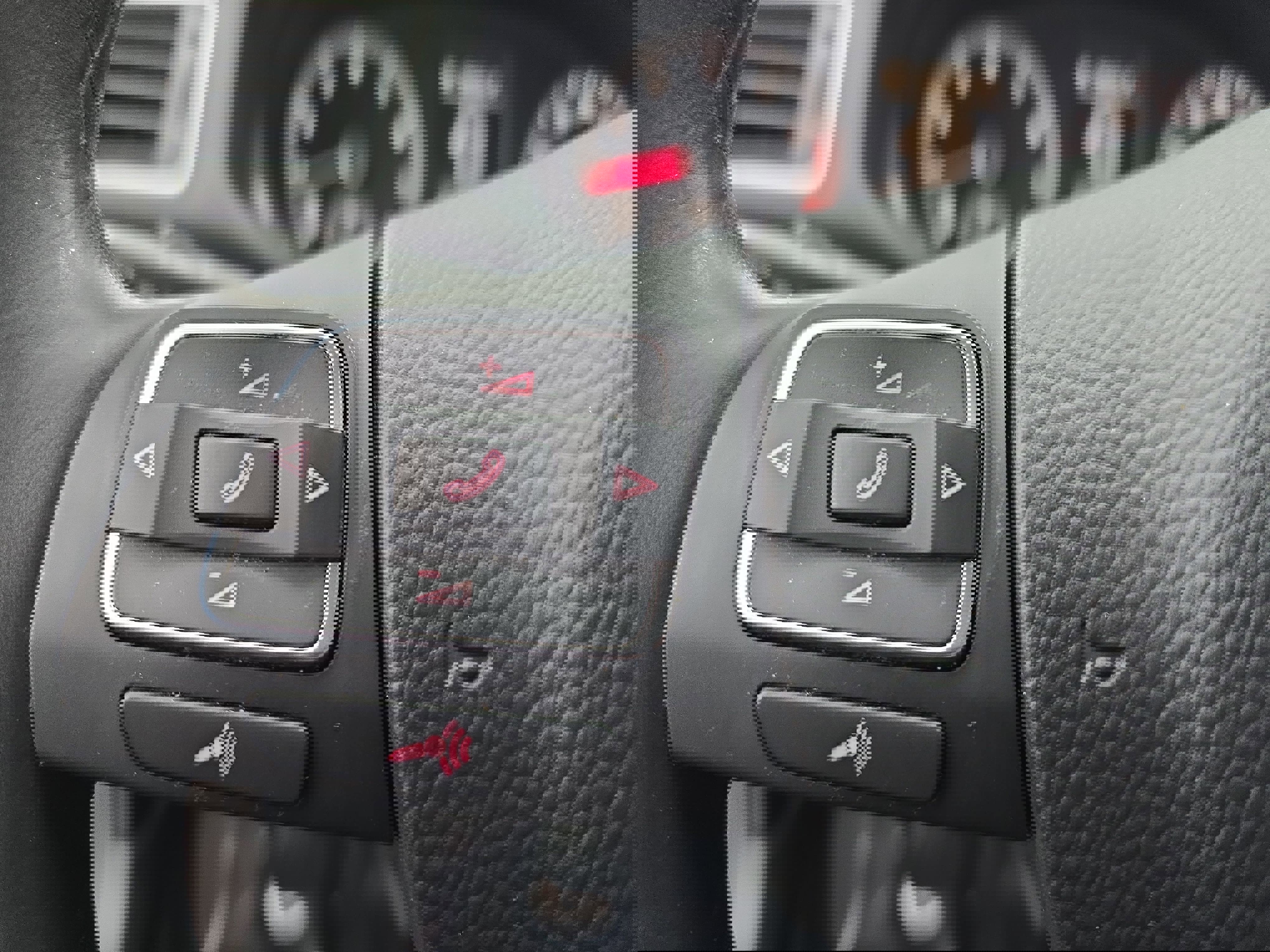 Used 2014 Volkswagen Passat 1.8T SE image 16