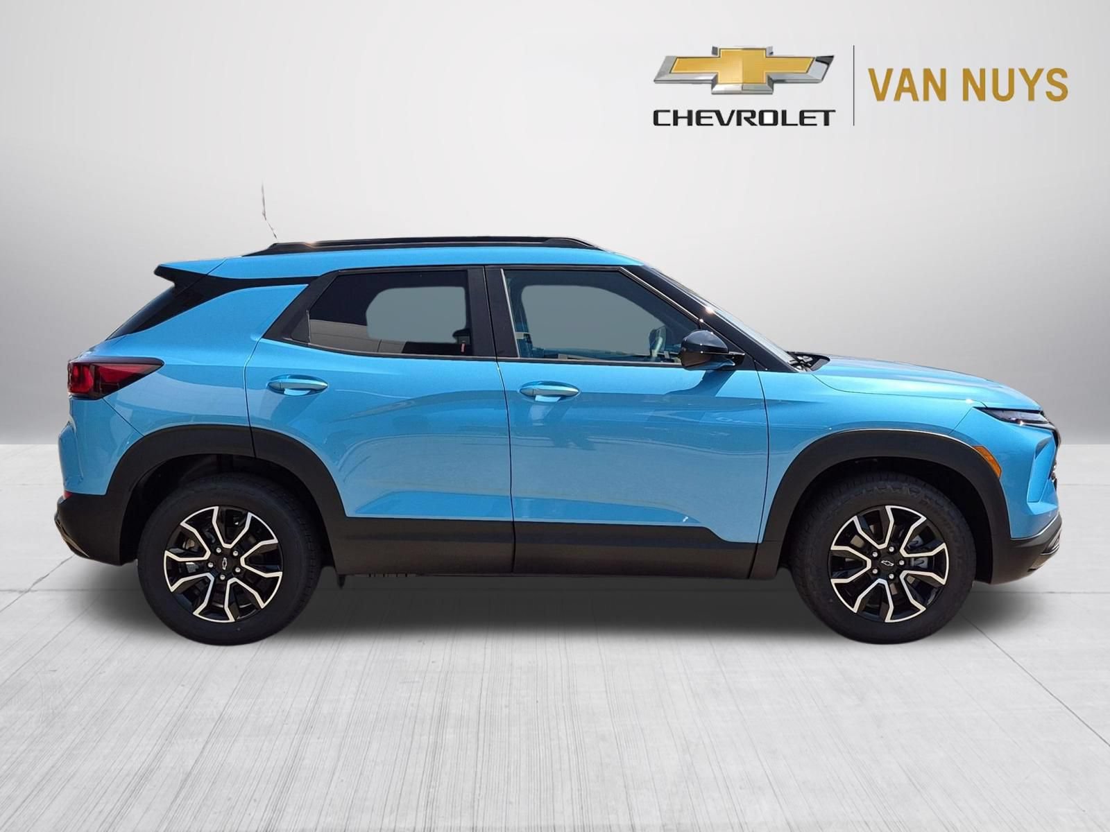 New 2026 Chevrolet TrailBlazer ACTIV w/ Convenience Package FWD image 3
