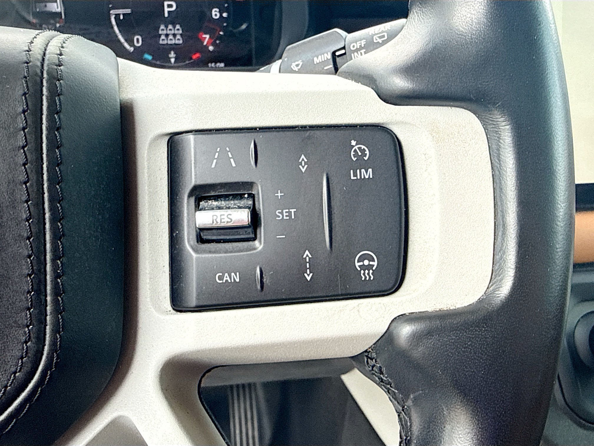 Used 2023 Land Rover Defender 130 First Edition AWD/4WD image 40