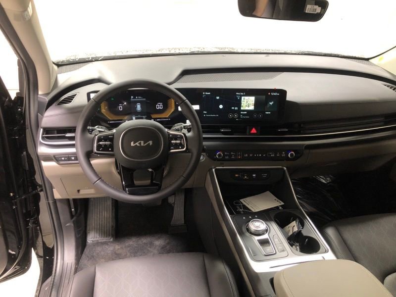 New 2026 Kia Carnival LXS image 27