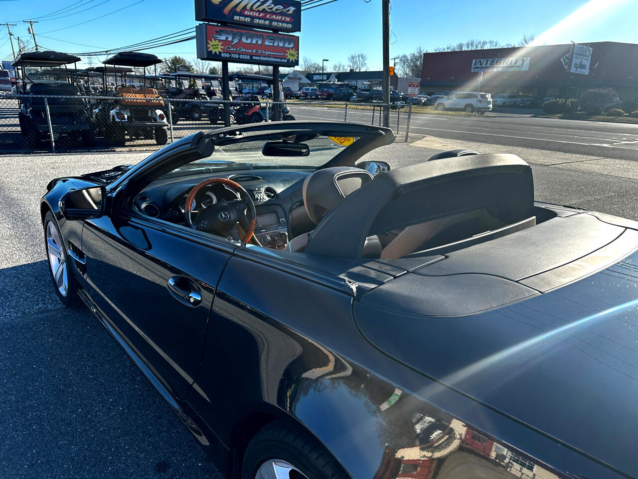 Used 2011 Mercedes-Benz SL 550 image 28