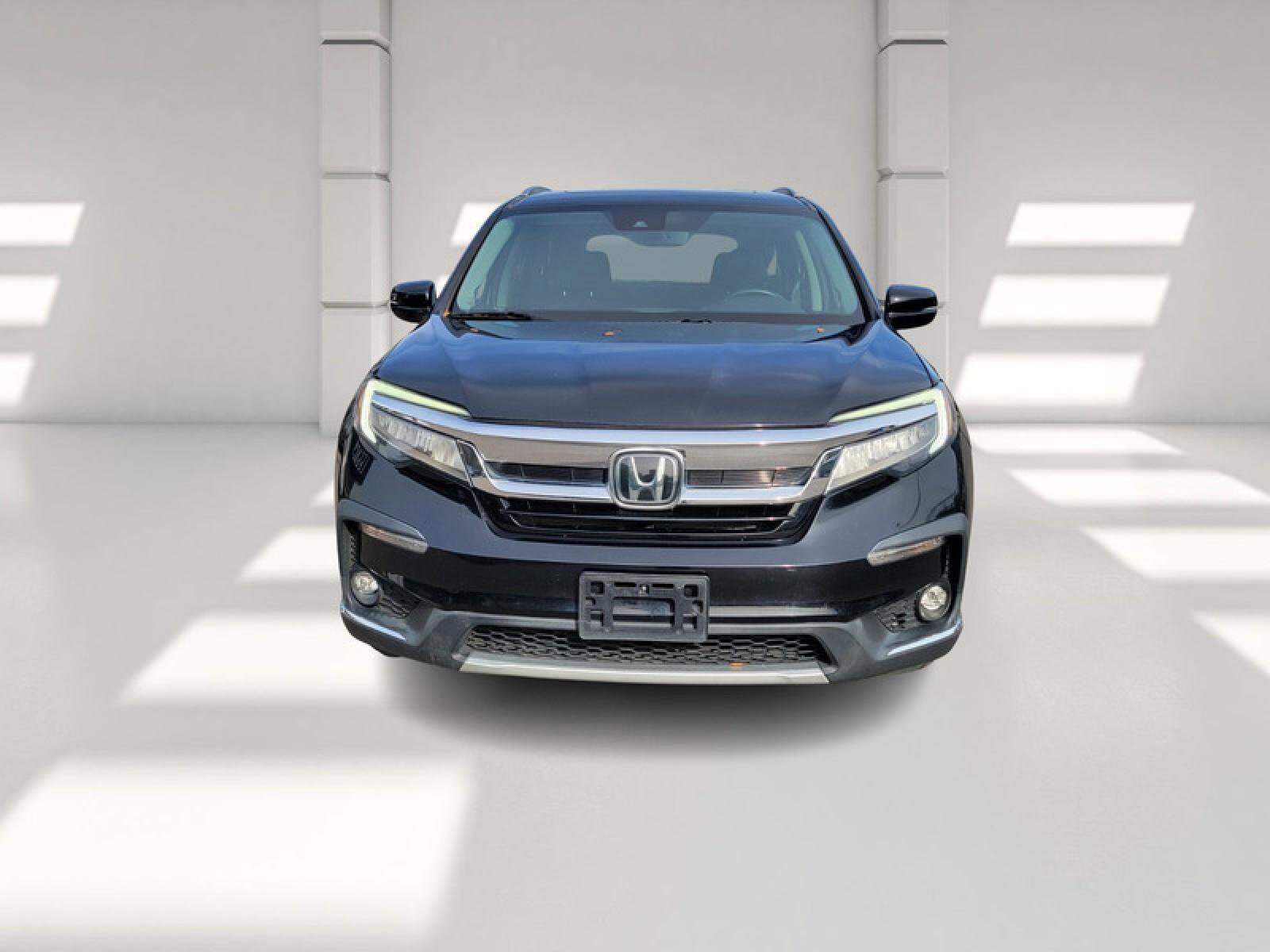 Used 2021 Honda Pilot Touring image 2