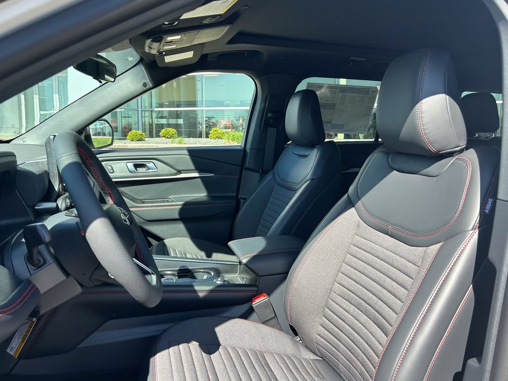 New 2026 Ford Explorer ST-Line AWD/4WD image 10