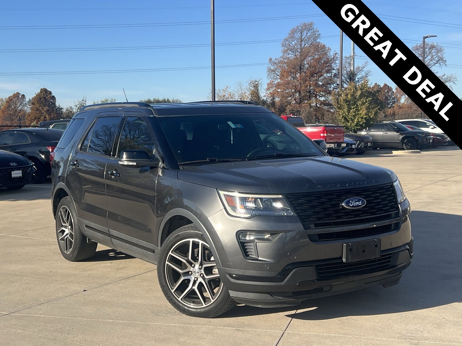 Used 2018 Ford Explorer Sport image 1