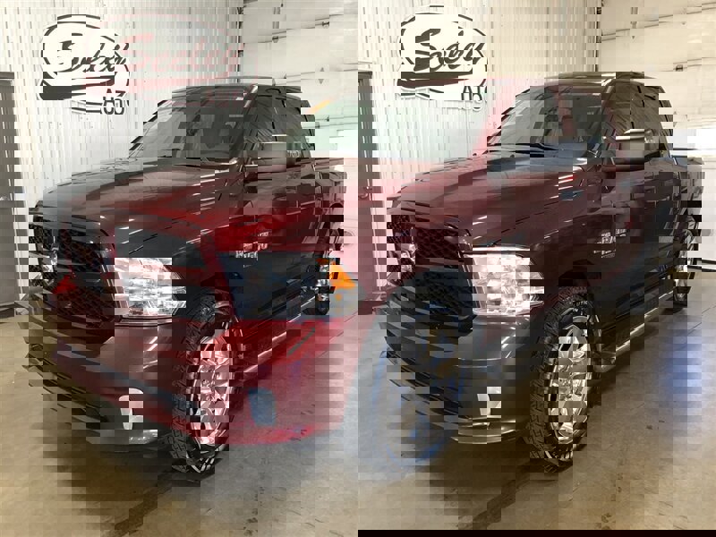 Used 2019 RAM 1500 Express w/ Express Value Package image 2