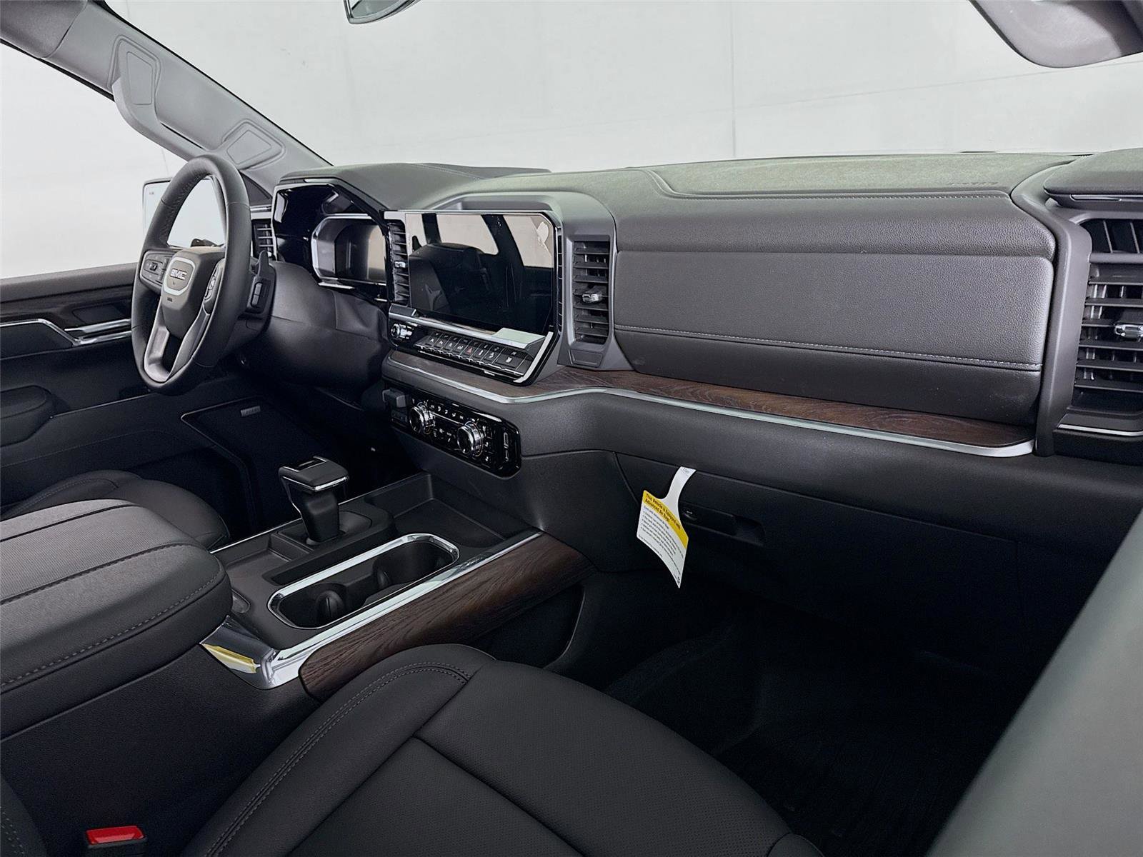 New 2026 GMC Sierra 1500 SLT w/ SLT Premium Plus Package image 25