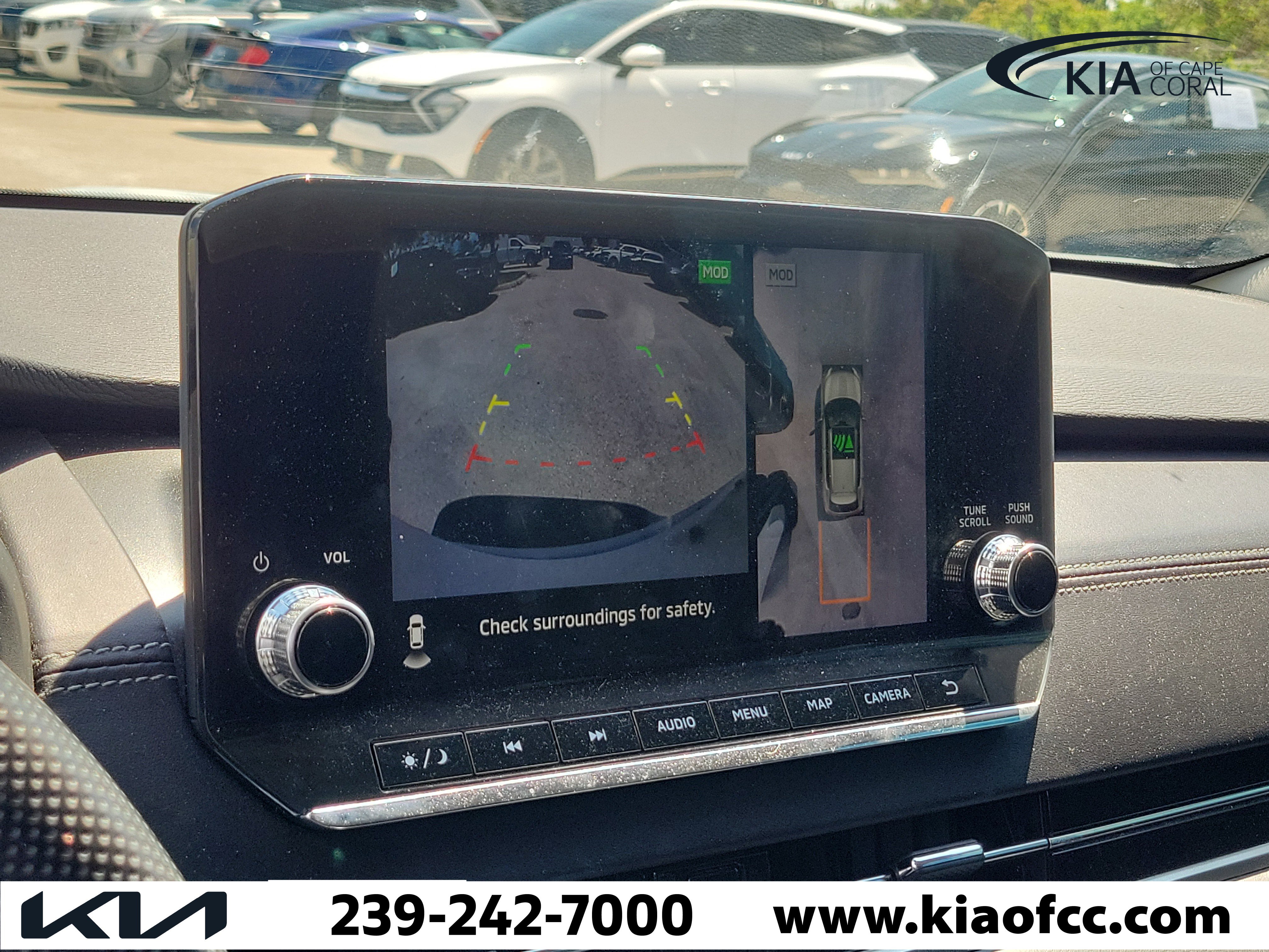 Used 2023 Mitsubishi Outlander SE Black Edition FWD image 20