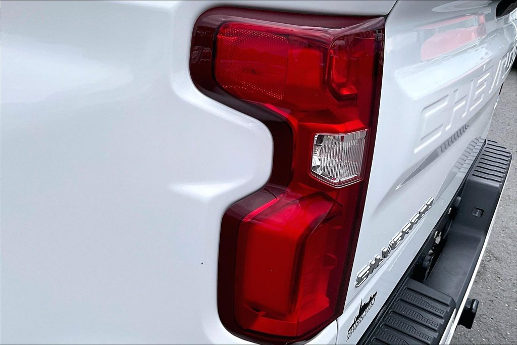 Used 2021 Chevrolet Silverado 1500 RST AWD/4WD image 26