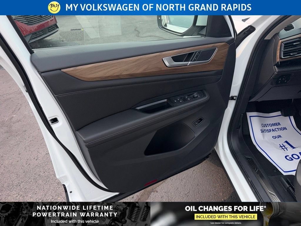 New 2026 Volkswagen Atlas SE AWD/4WD image 10