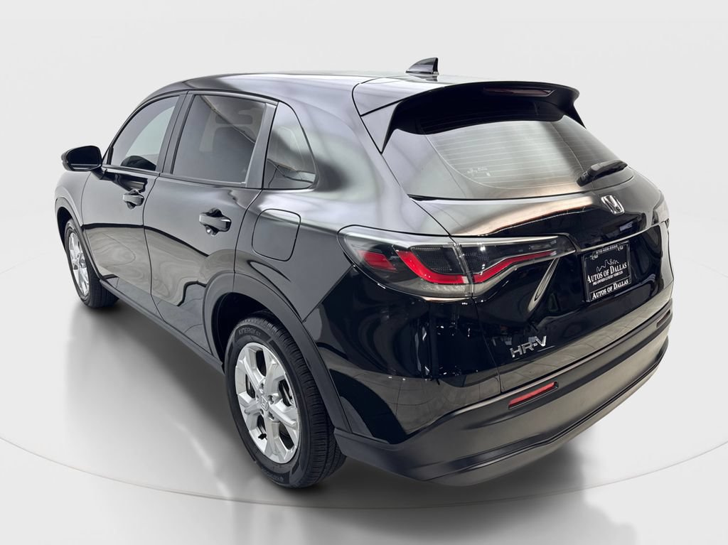 Used 2025 Honda HR-V LX image 9