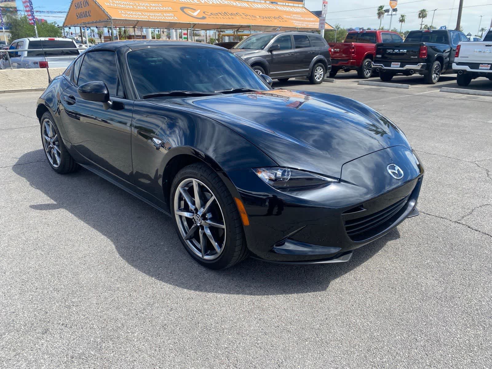 Used 2022 MAZDA MX-5 Miata RF Grand Touring RWD image 3
