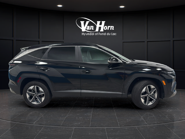 Used 2025 Hyundai Tucson SEL AWD/4WD image 8