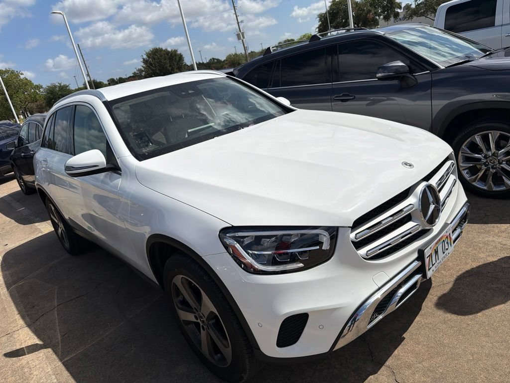 Used 2022 Mercedes-Benz GLC 300 w/ Premium Package Lite image 6