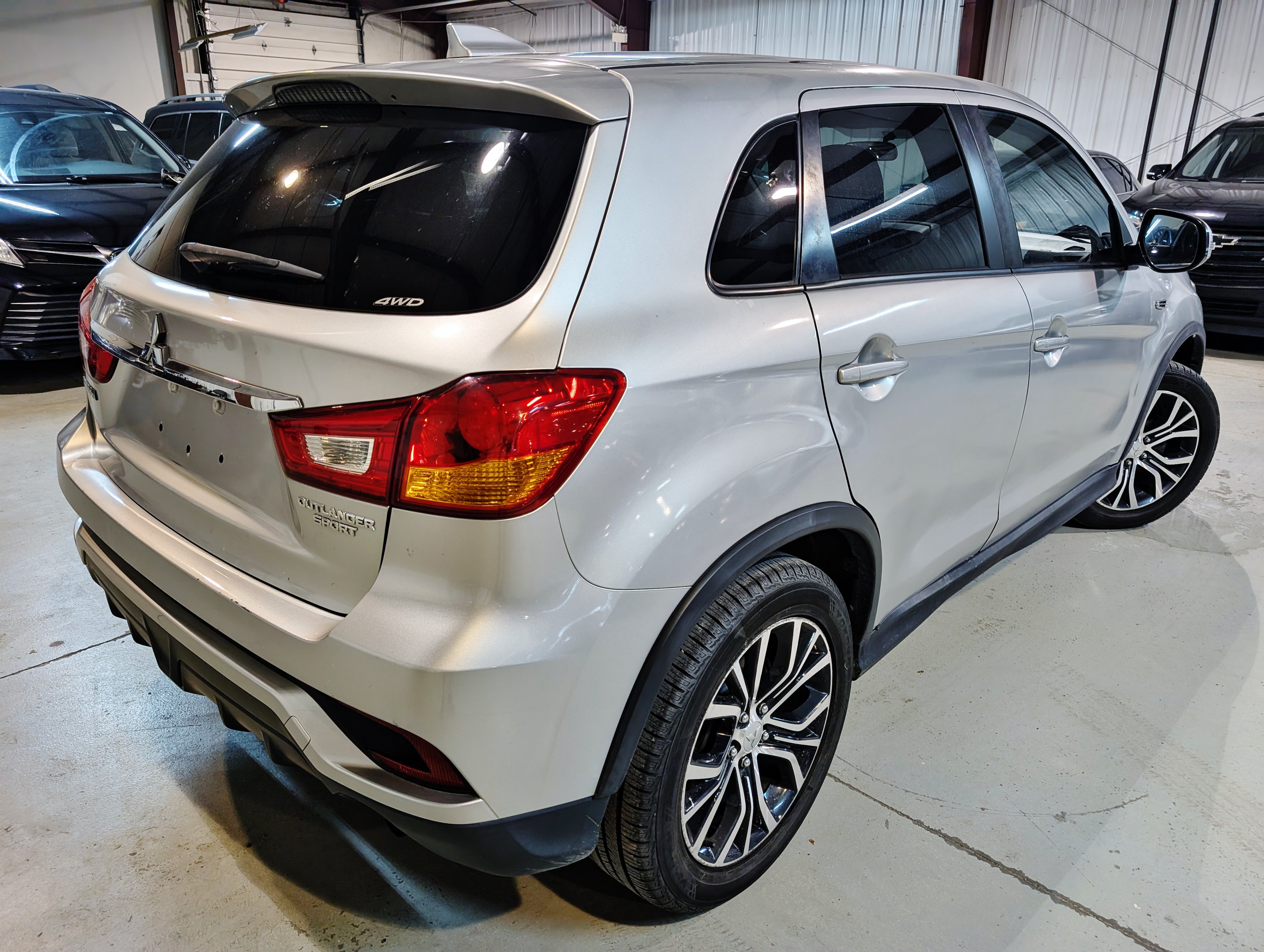 Used 2018 Mitsubishi Outlander Sport ES AWD/4WD image 8