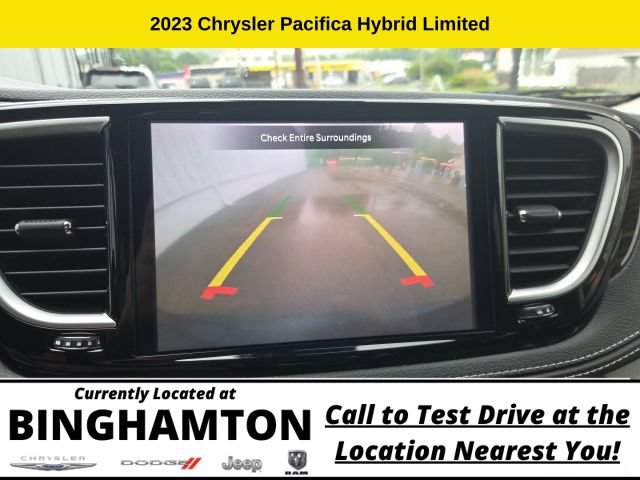 Used 2023 Chrysler Pacifica Limited FWD image 22