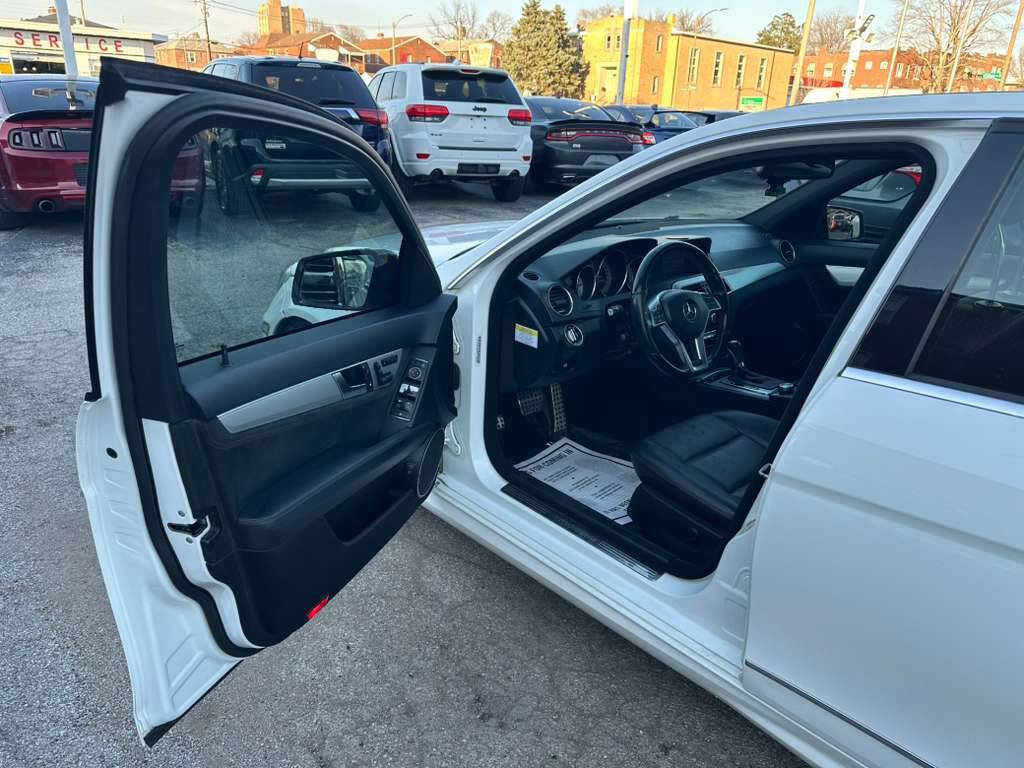 Used 2013 Mercedes-Benz C 300 C300 4MATIC image 9