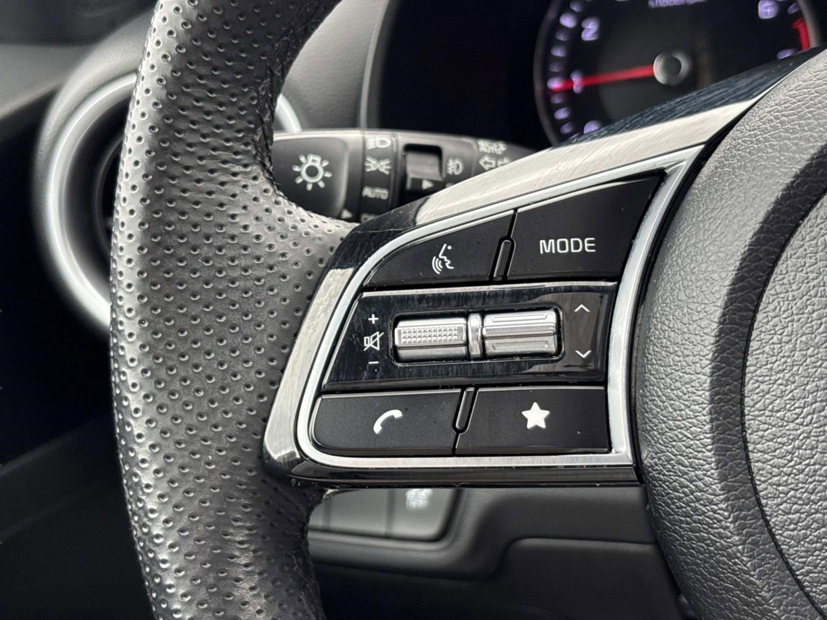 Used 2023 Kia Forte GT-Line w/ GT-Line Premium Package image 27