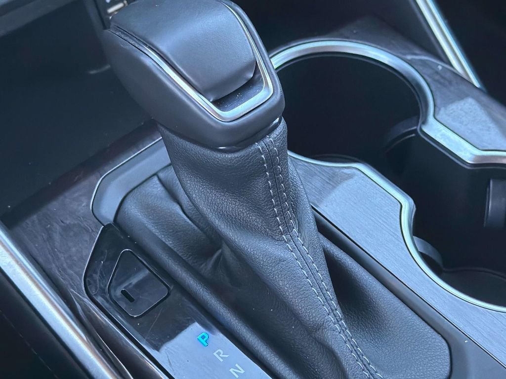 Used 2023 Toyota Highlander Platinum image 17