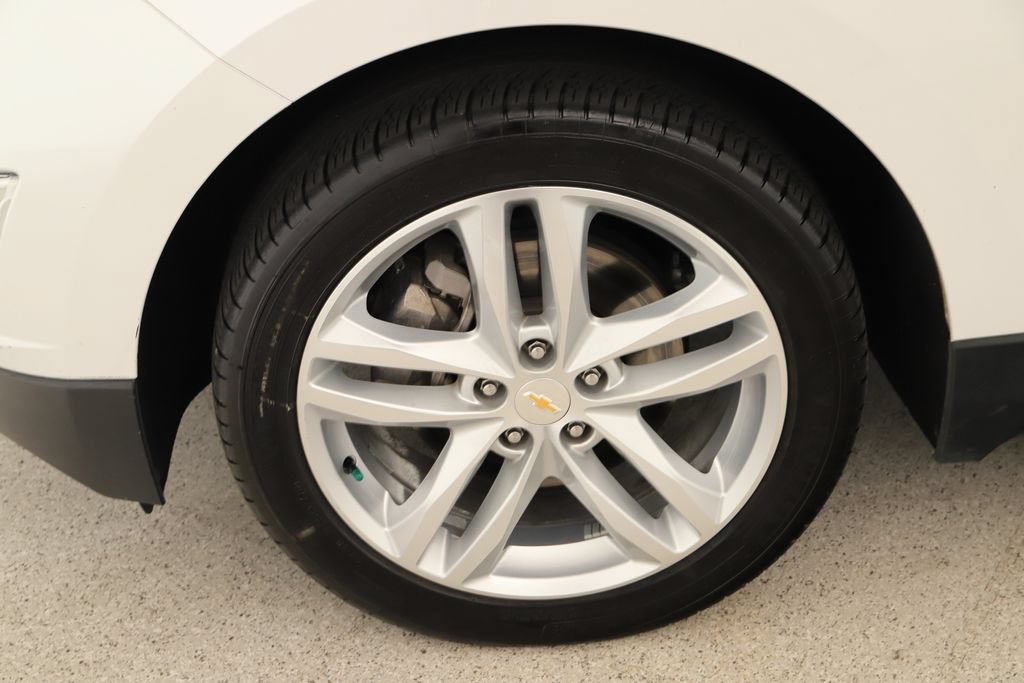 Used 2020 Chevrolet Equinox Premier FWD image 38