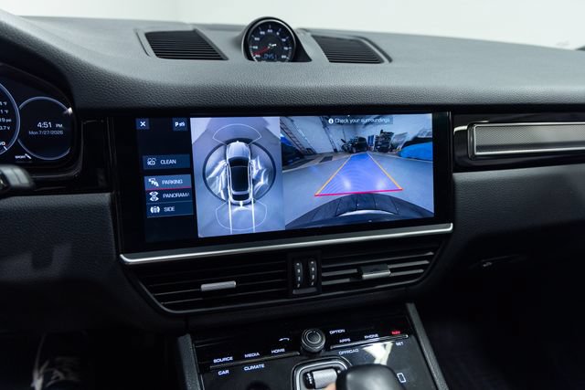 Used 2020 Porsche Cayenne AWD/4WD image 18