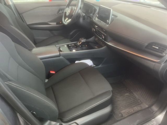Certified 2023 Nissan Rogue S image 9