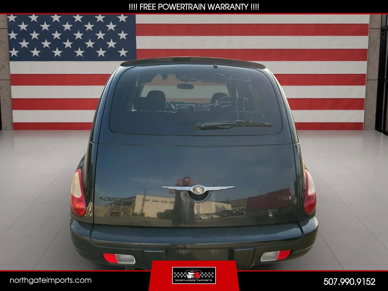 Used 2009 Chrysler PT Cruiser Touring FWD image 4