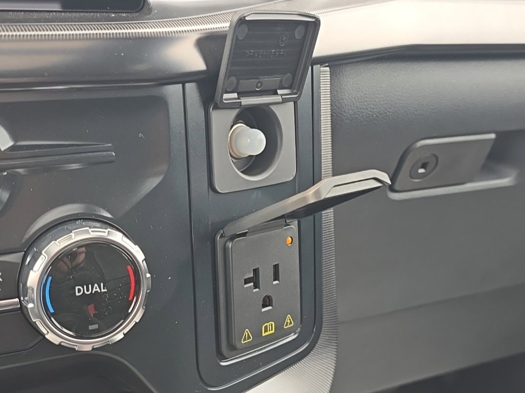 New 2025 Ford F150 Platinum w/ Equipment Group 702A High image 53