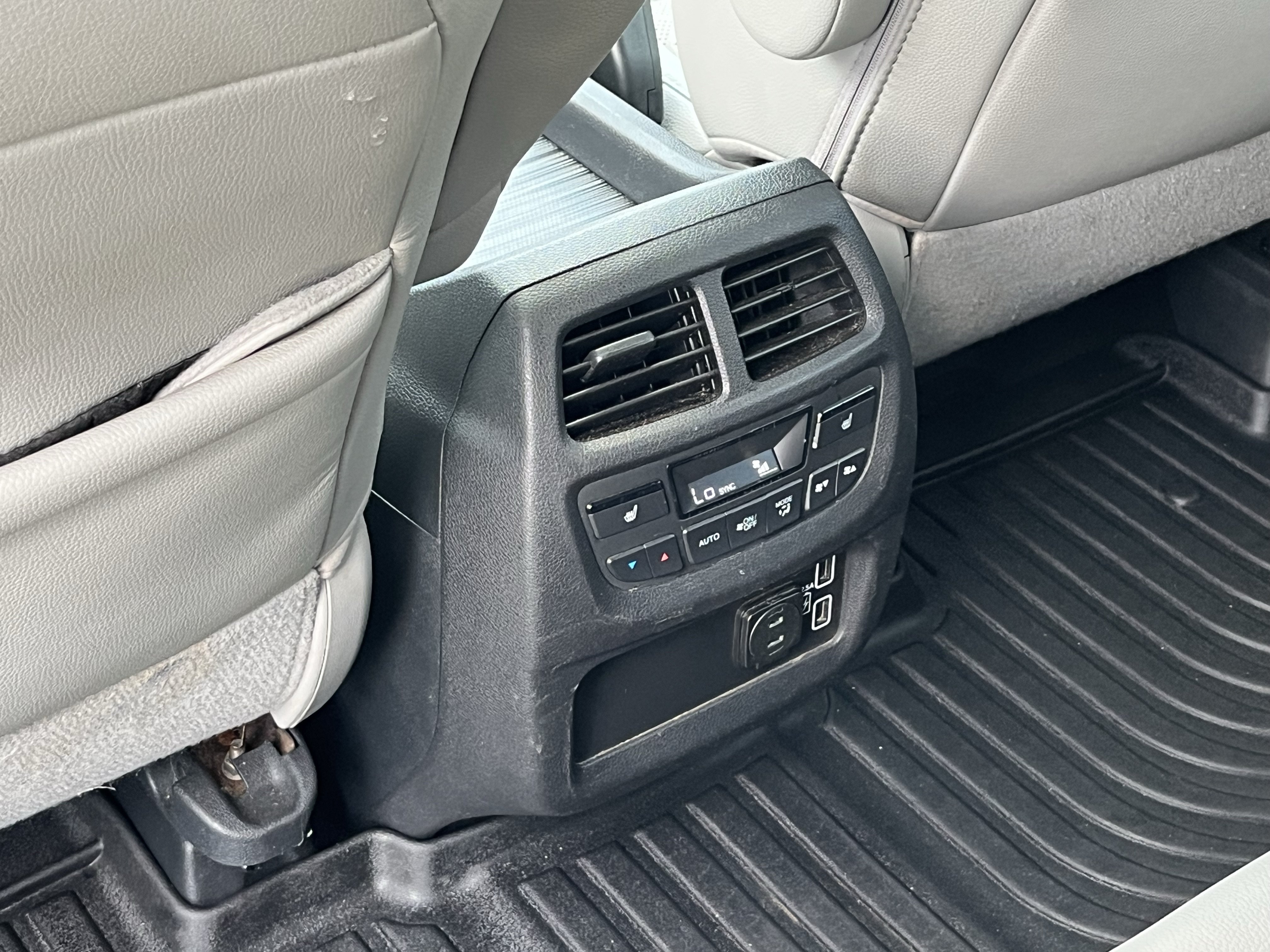 Used 2020 Honda Passport Touring image 32