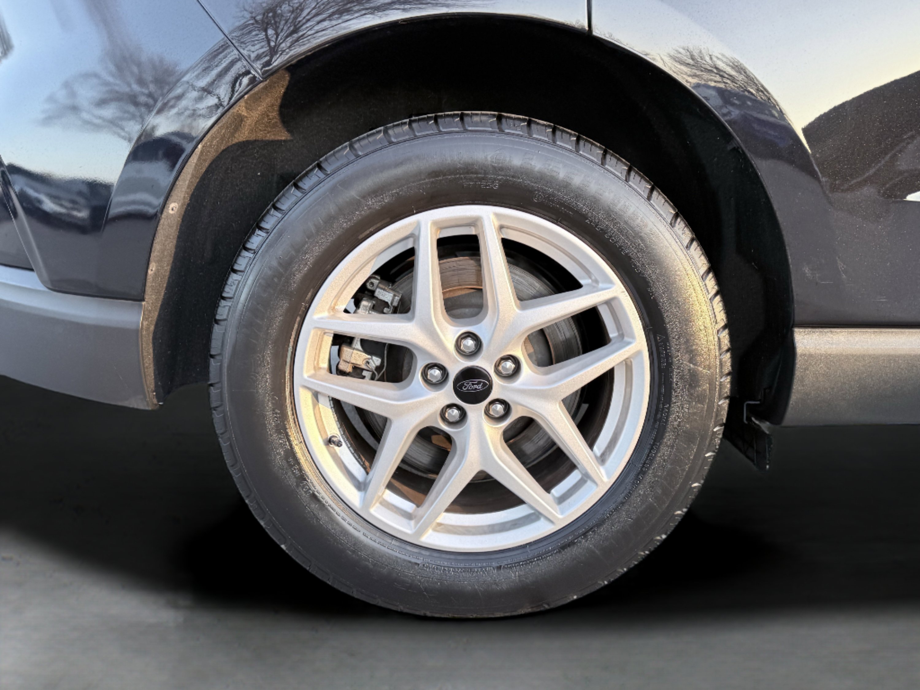 Used 2023 Ford Edge SEL w/ Convenience Package AWD/4WD image 10