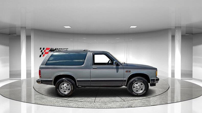 Used 1989 Chevrolet S10 Pickup 4WD image 5