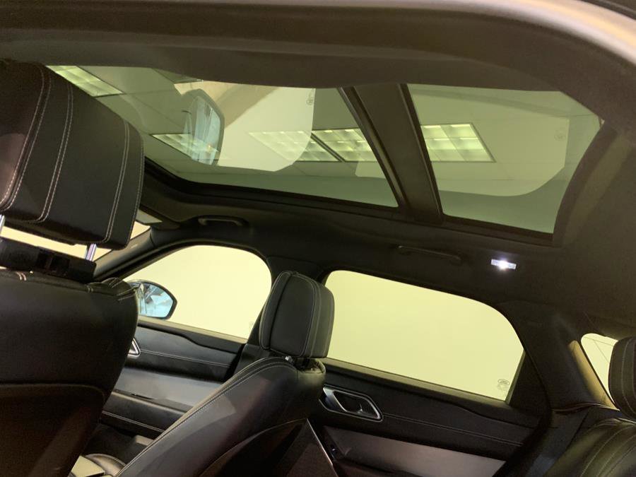 Used 2020 Land Rover Range Rover Velar R-Dynamic HSE image 48