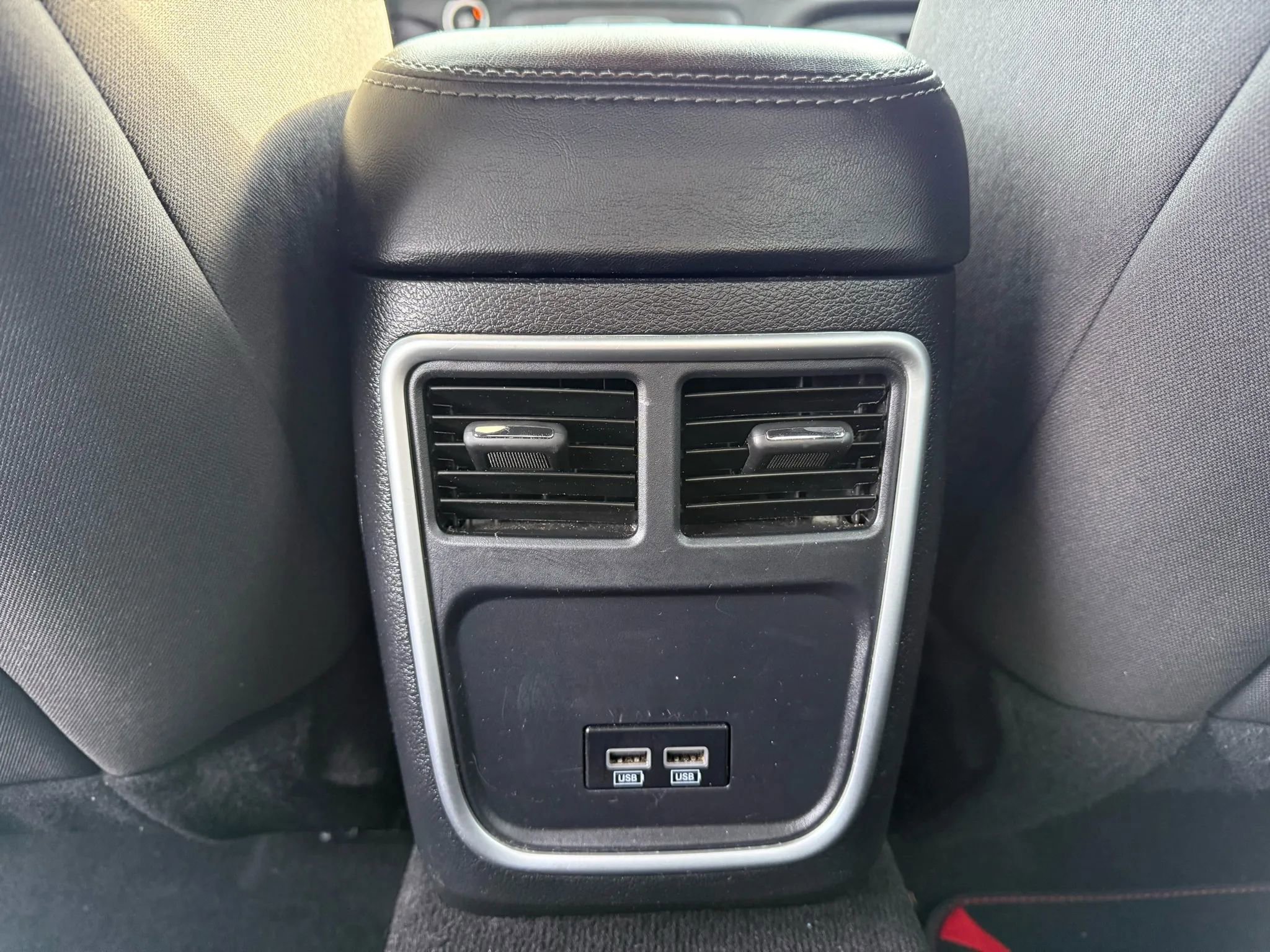 Used 2022 Dodge Charger SXT image 29