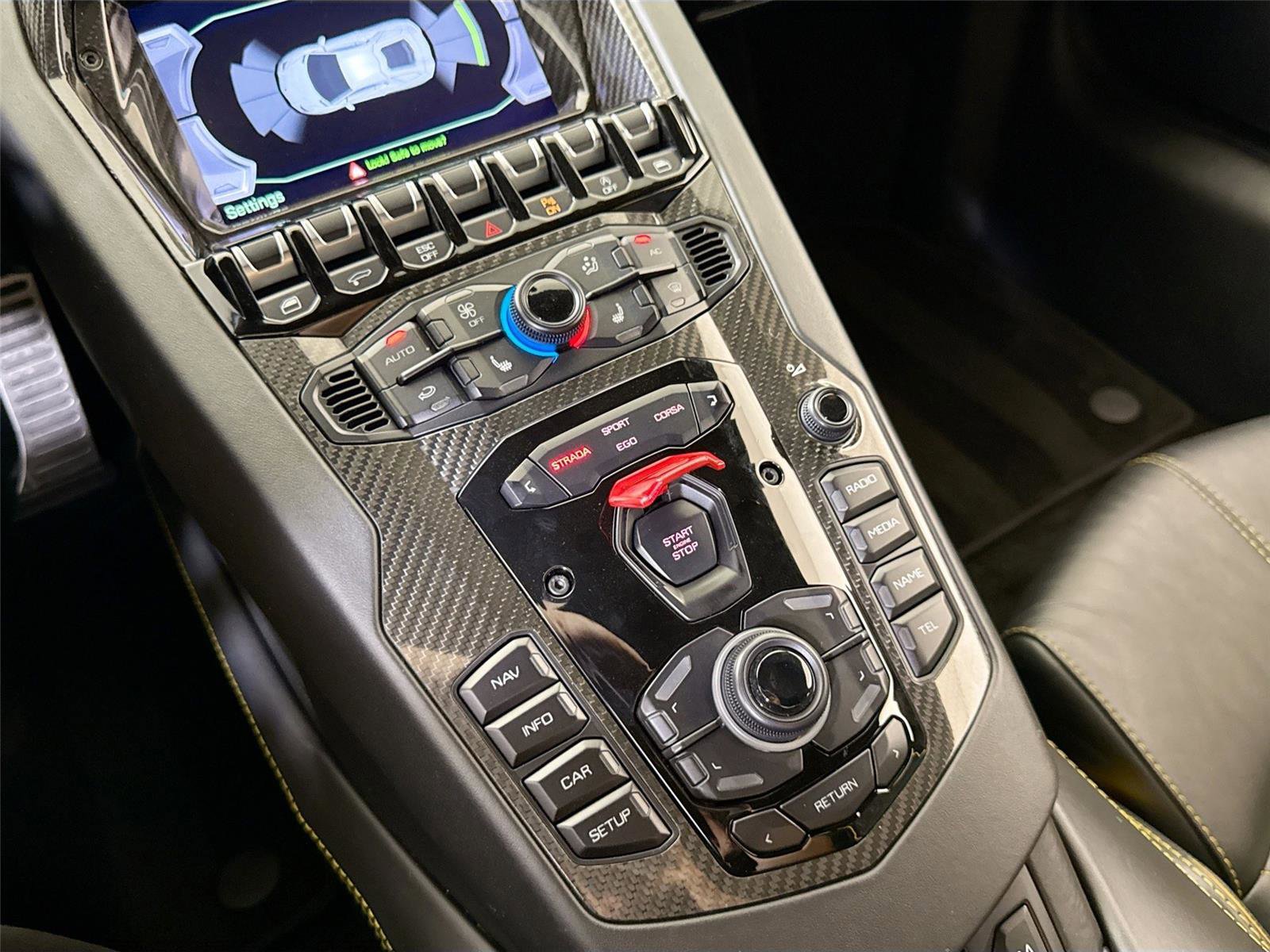 Used 2018 Lamborghini Aventador S AWD/4WD image 21